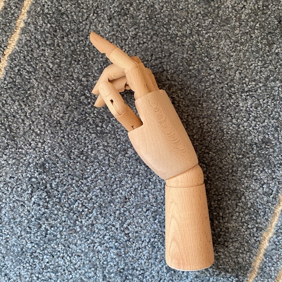 Wooden Hand Bendable Finger Display Mannequin - Picture 3 of 12
